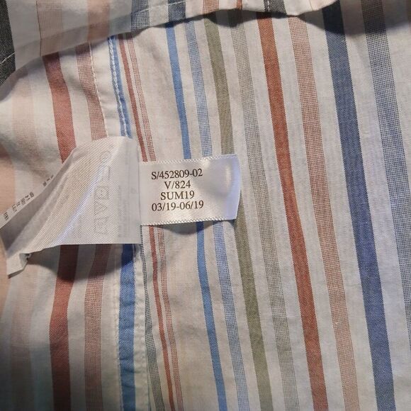 Banana Republic Short-Sleeved Casual Multi-Colored Striped Shirt – Men's Large - Picture 6 of 7